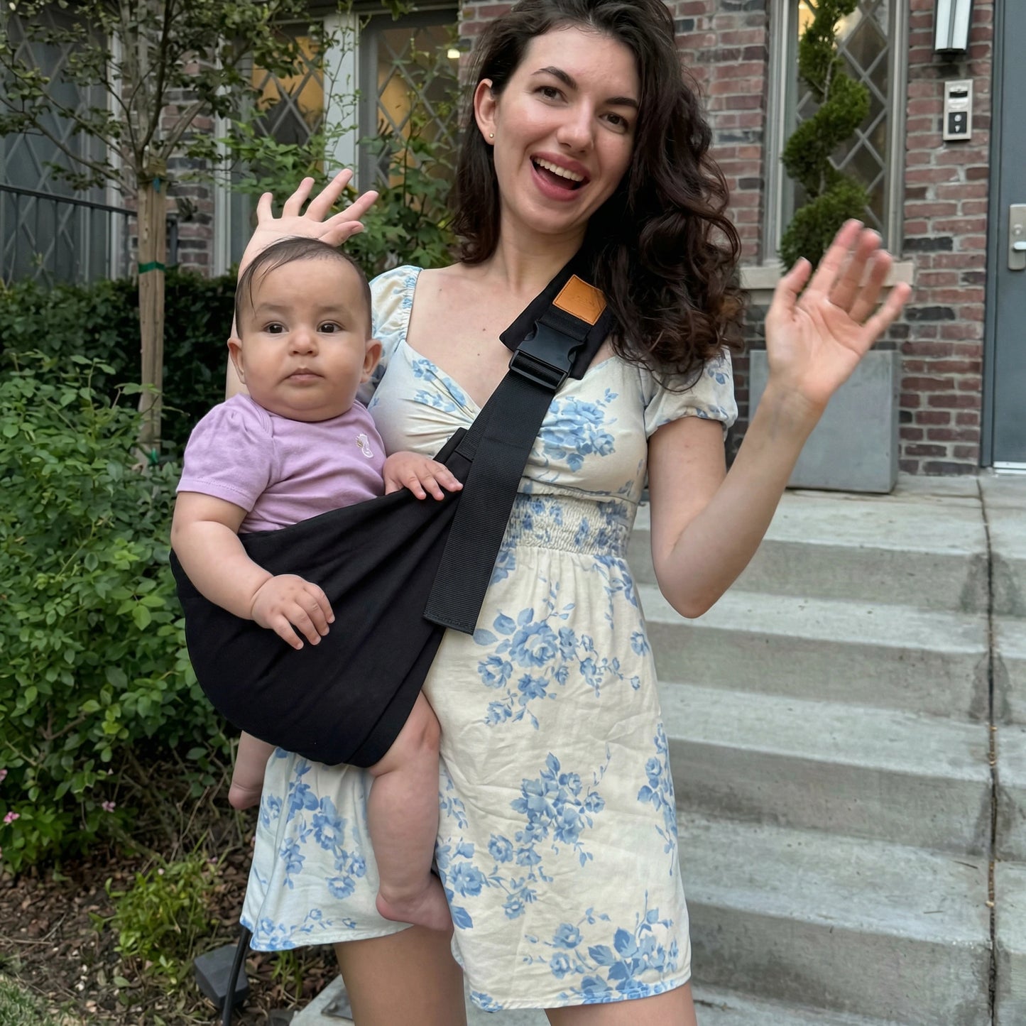 Babybana : Soulagez vos douleurs et portez votre bébé en toute simplicité.